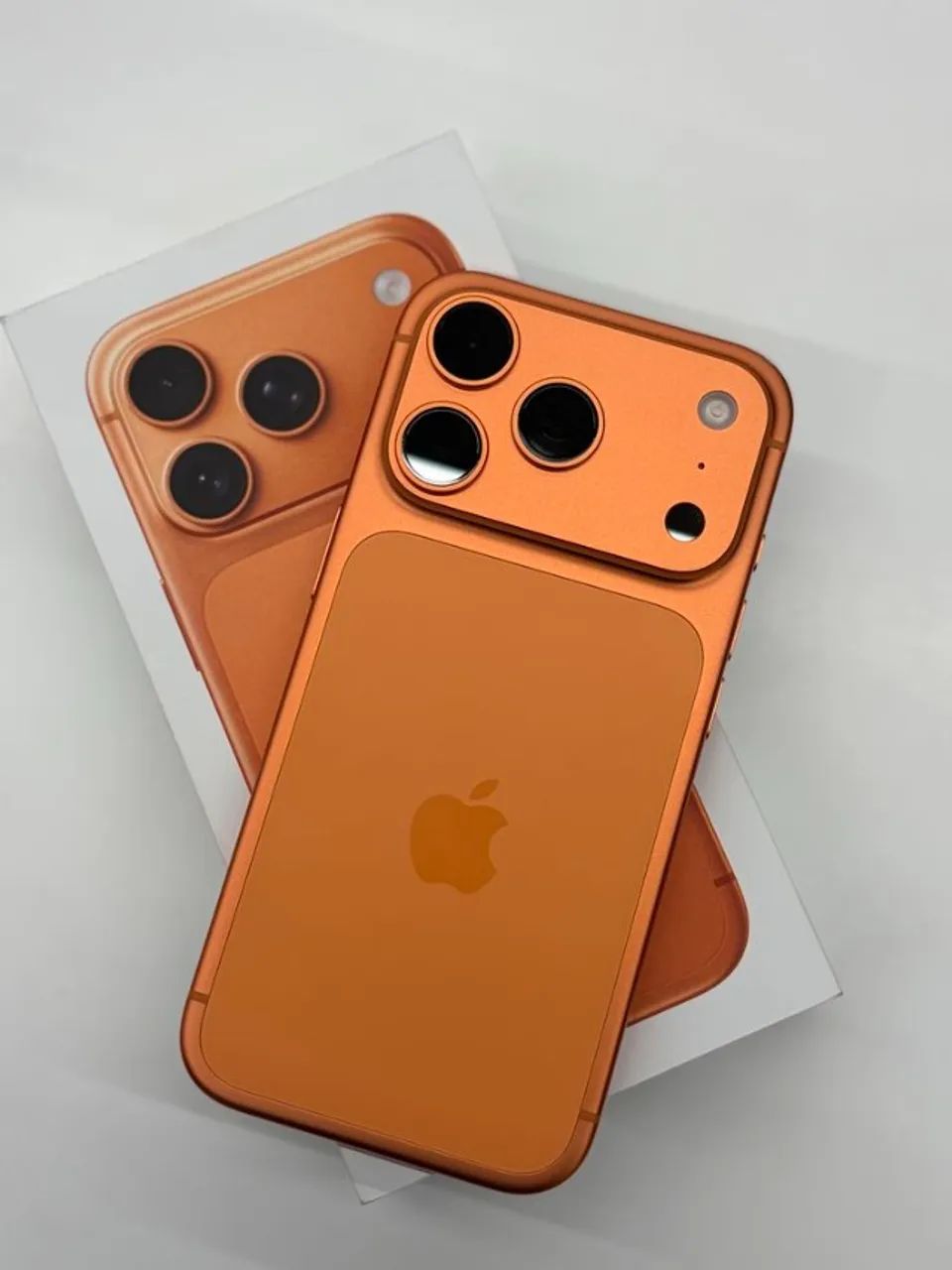 Iphone 17 pro max - Refurbished