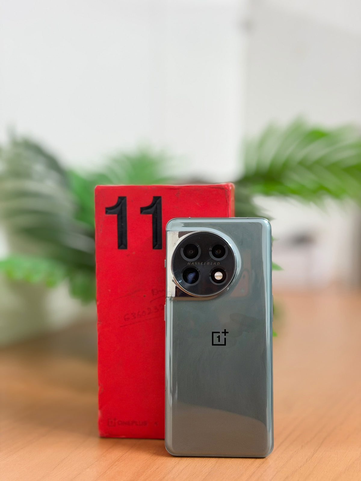 OnePlus 11 - Refurbished